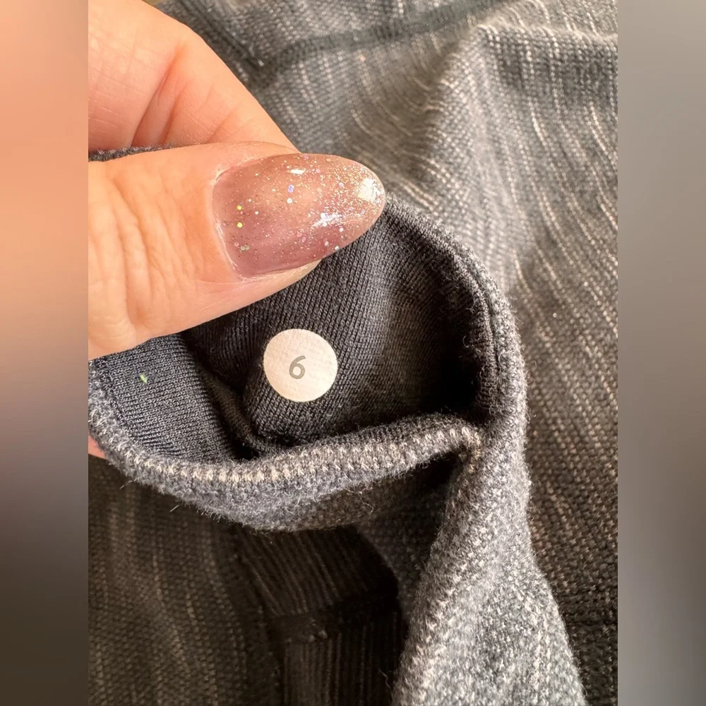 Lululemon Groove Leggings Skinny Leg Fit Heathered Grey 6